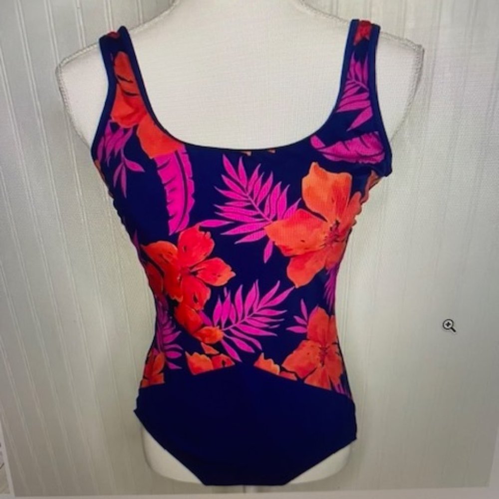 NWT Lands' End Waikiki Floral One Piece Swimsuit Size XS